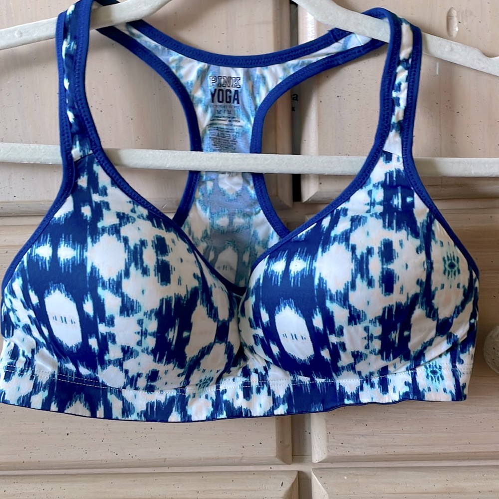Victoria’s Secret Pink push up Sports Bra